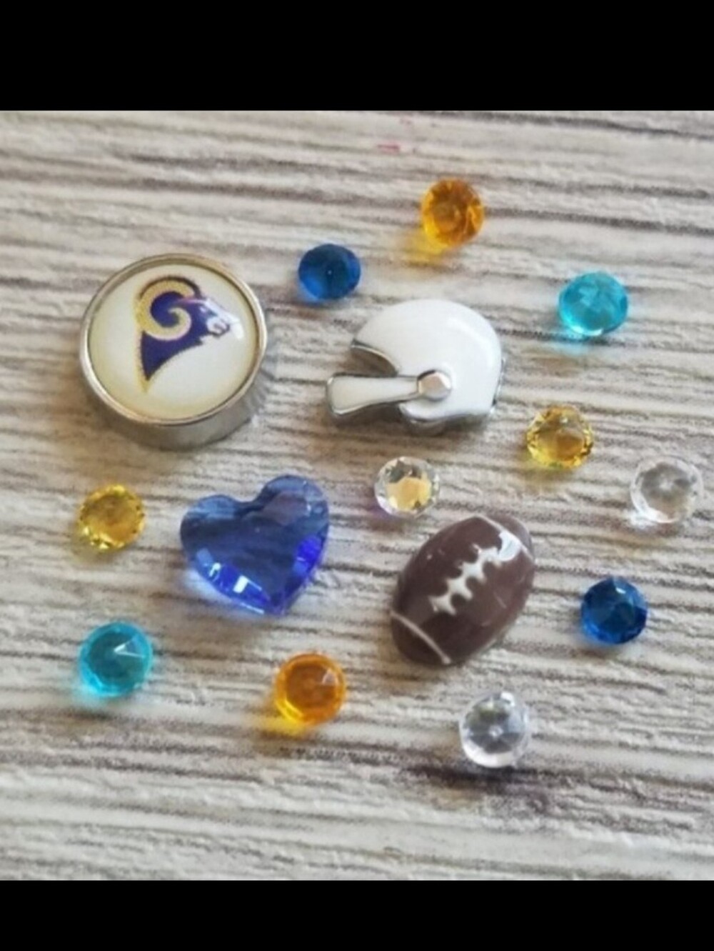 🦉L.A. Rams Charm Set